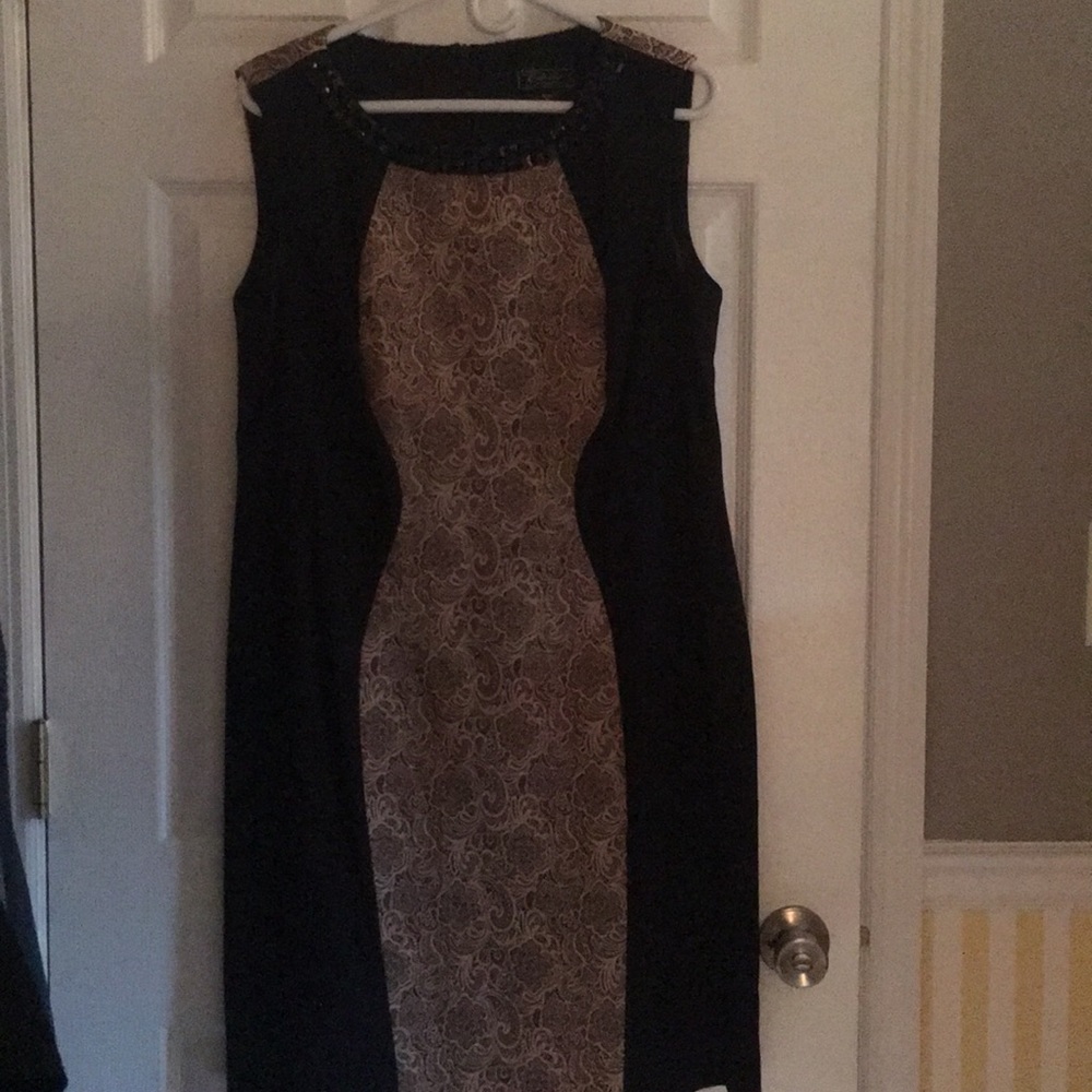 Black and gold sleeveless dress